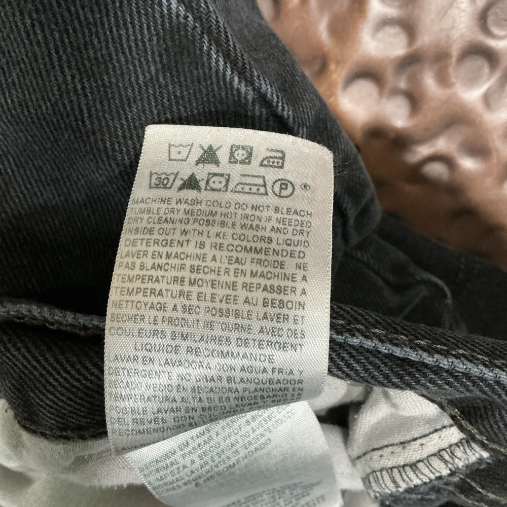 Levi's 505 Men's Regular Fit Jean, 36wx34L - Black, Classic - Picture 15 of 15